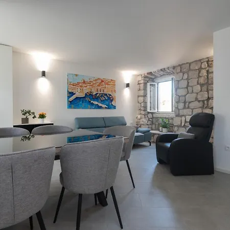 Gravosa Stone House