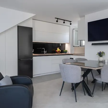 アパート Gravosa Stone House *