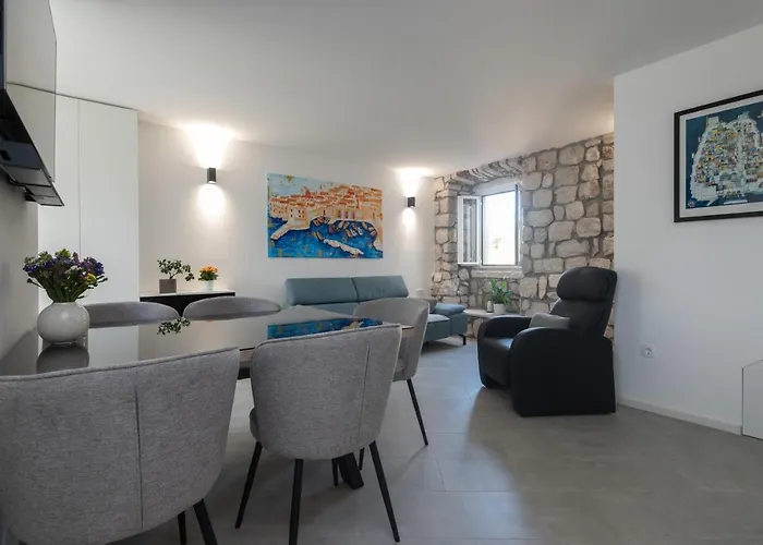 Gravosa Stone House