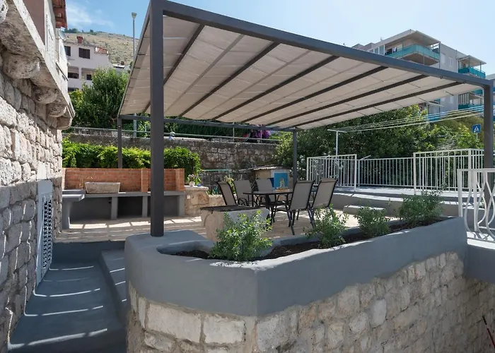 Апартаменты Gravosa Stone House Дубровник